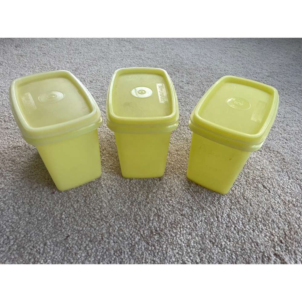 Vintage Tupperware Shelf Saver #1245-5 Yellow Container with Lid Food Storage